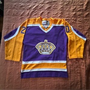 1987 Throwback Jersey
Los Angeles #20 Luc Robitaille Jersey